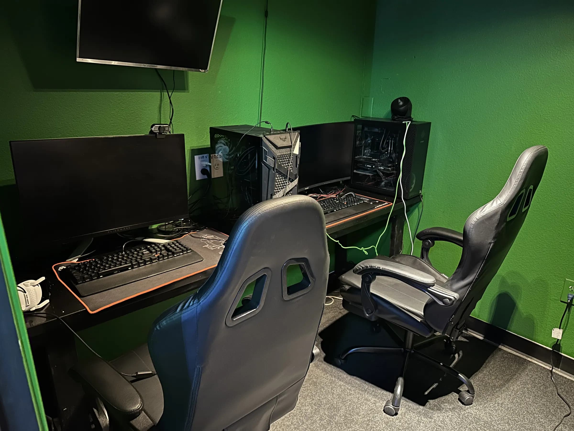 Inside EVO CLUB, the PC gaming lounge in Las Vegas Chinatown — photo 83