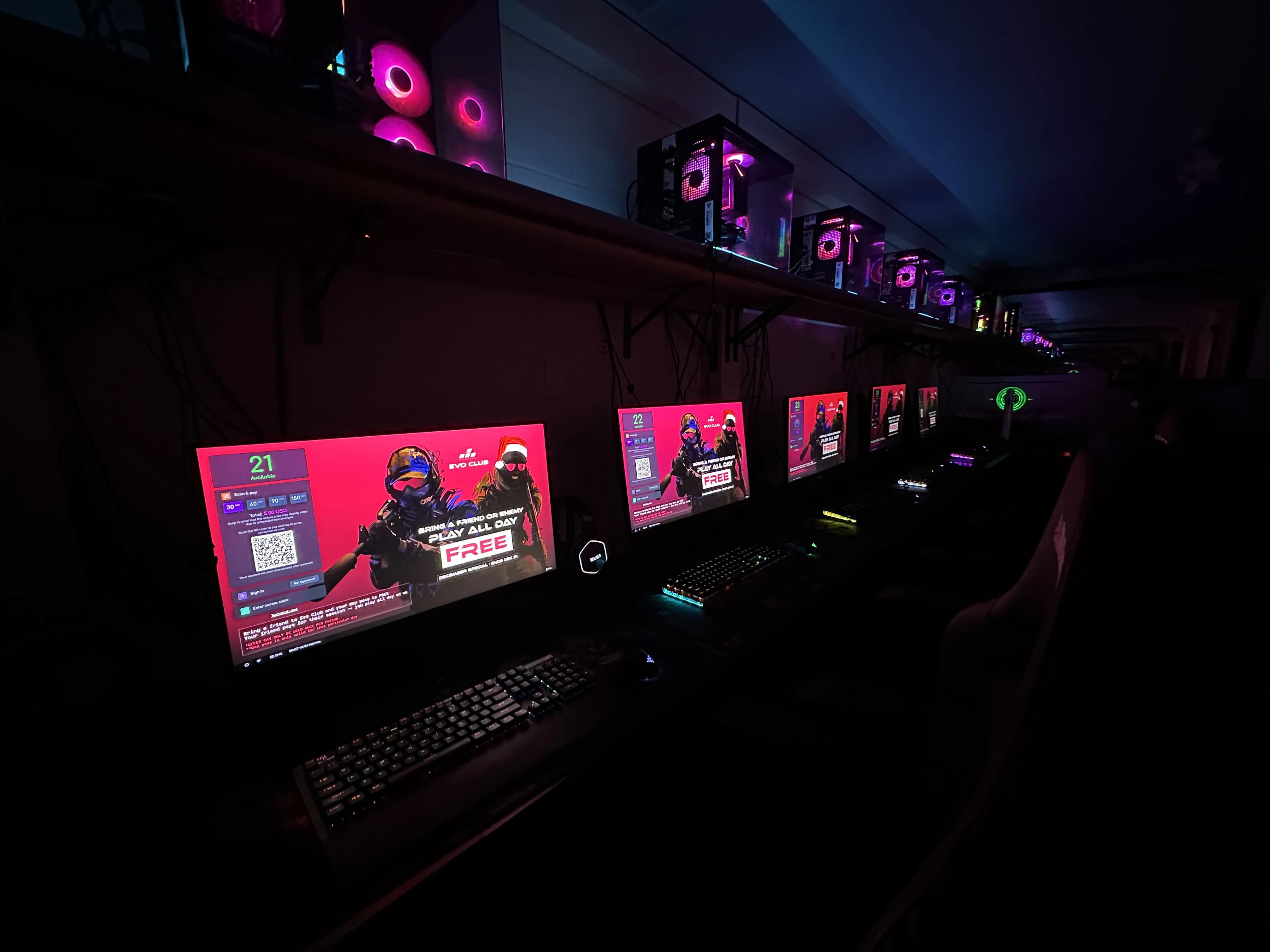 Inside EVO CLUB, the PC gaming lounge in Las Vegas Chinatown — photo 58