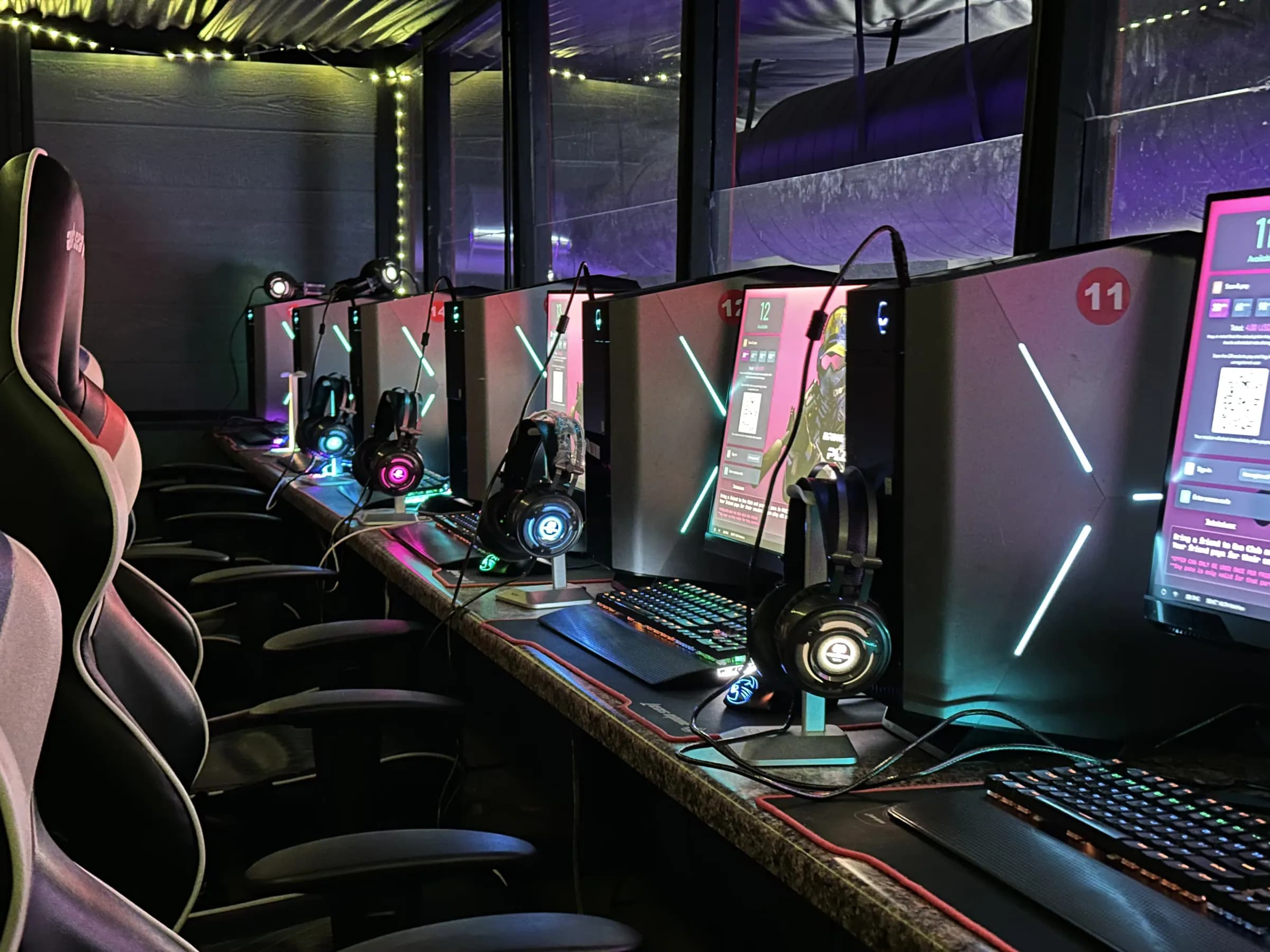 Inside EVO CLUB, the PC gaming lounge in Las Vegas Chinatown — photo 69