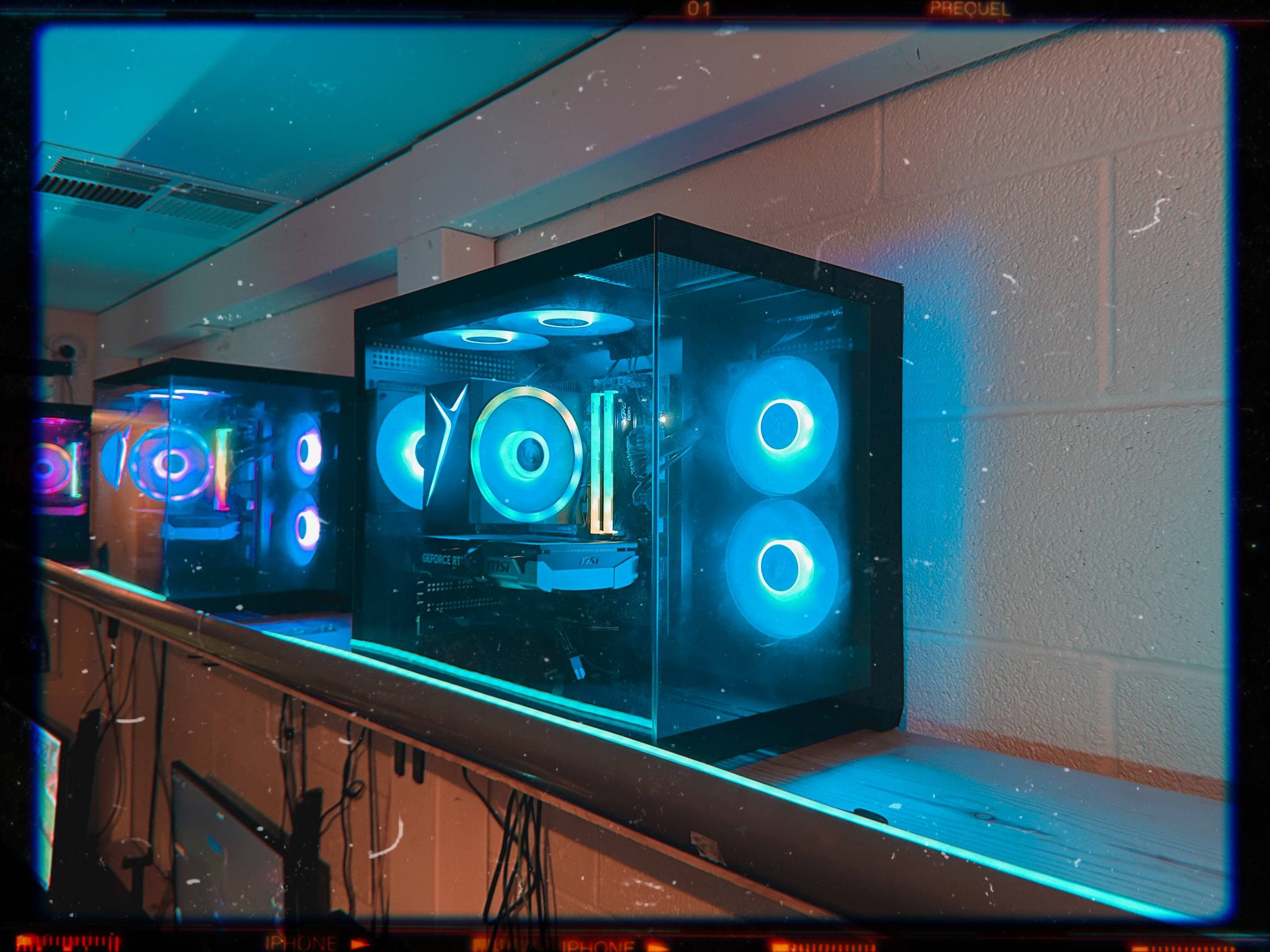 VIP gaming station